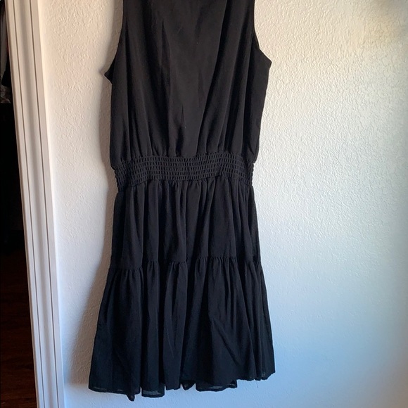 Universal Thread Black Dress - Picture 3 of 4